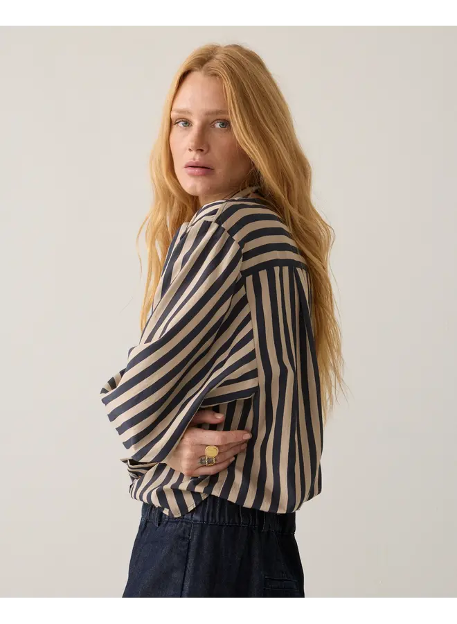 2s3523-12490 495 Summum Blouse Two tone stripe Midnight Blue