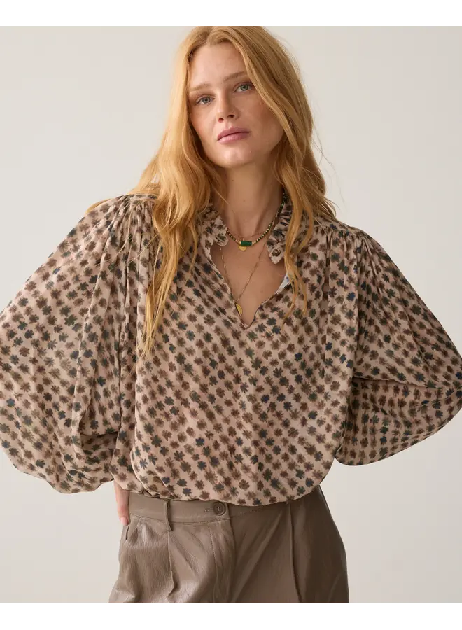2s3569-12508 120 Summum Multicolour Top Blured all over