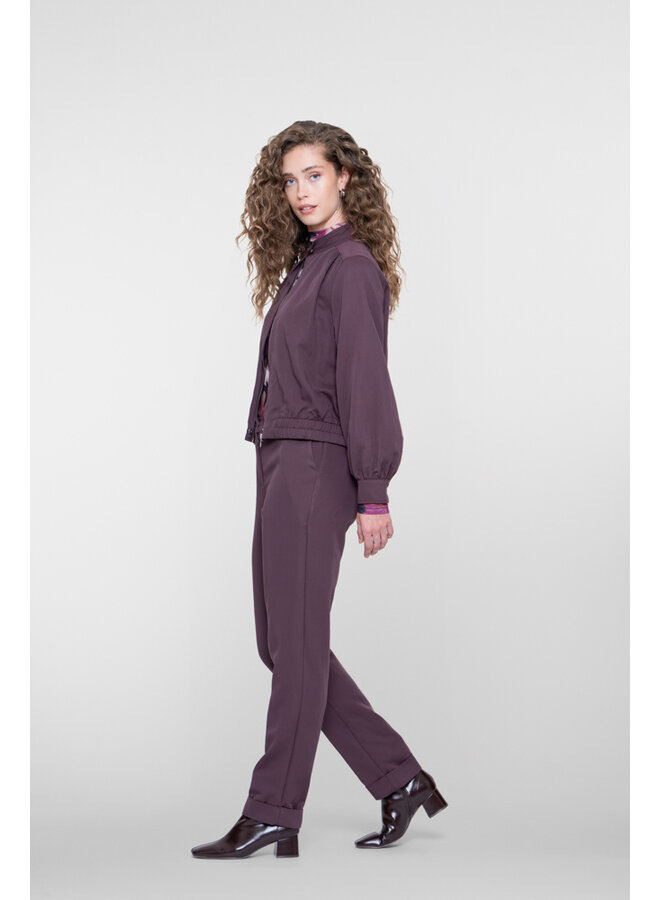 61853-26 380 Geisha Pants jog plum