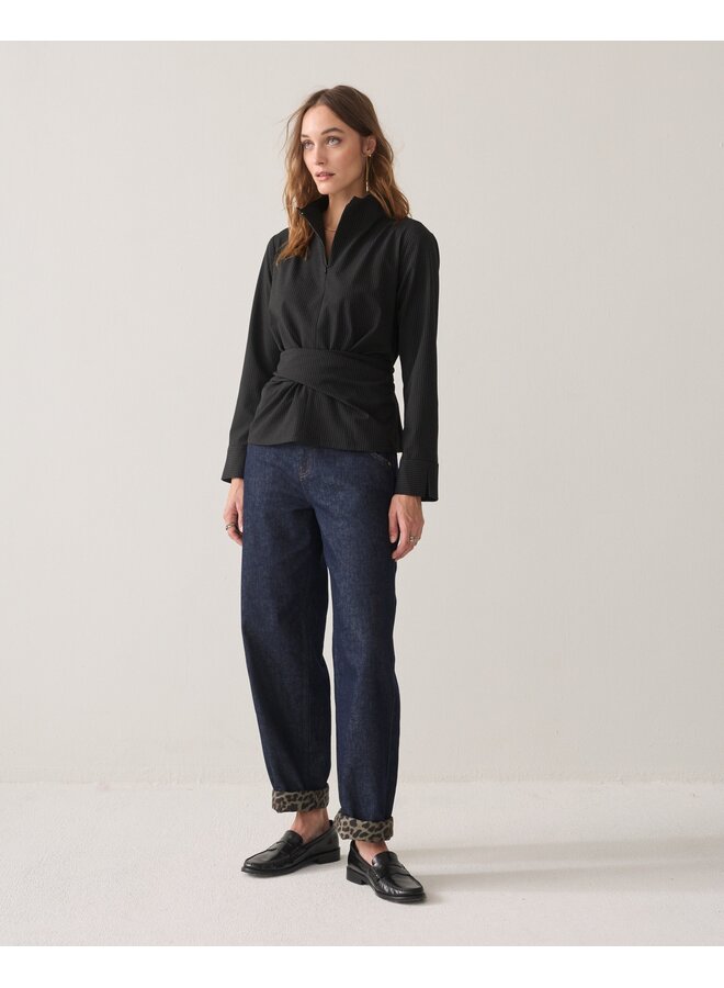 2s3598-12543 990 Summum Top Pinstripe Black