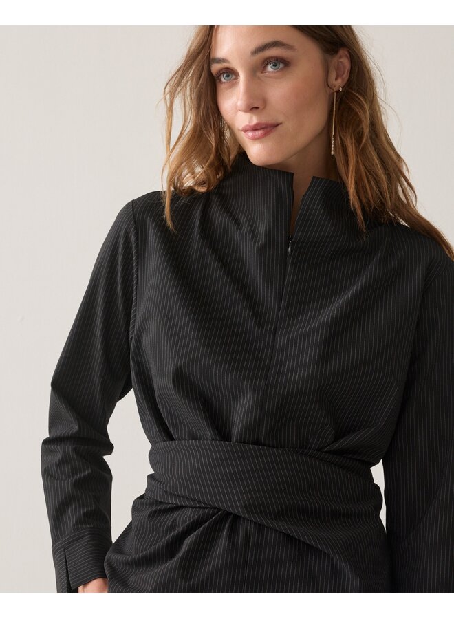 2s3598-12543 990 Summum Top Pinstripe Black