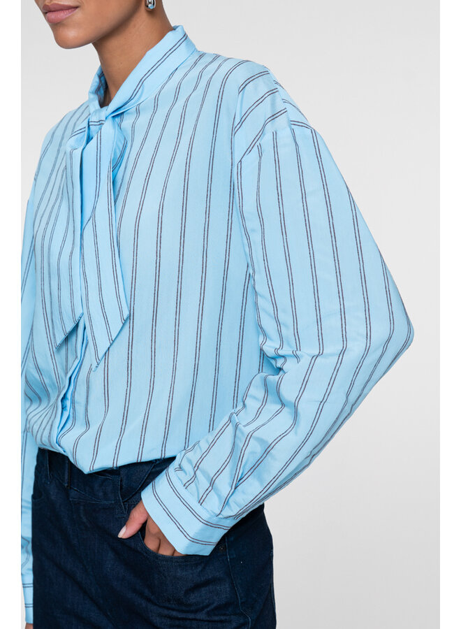 63915-20 625 Geisha blouse ineral blue/brown