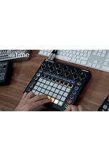 Novation RNO Circuit groove box Novation RNO Circuit groove box