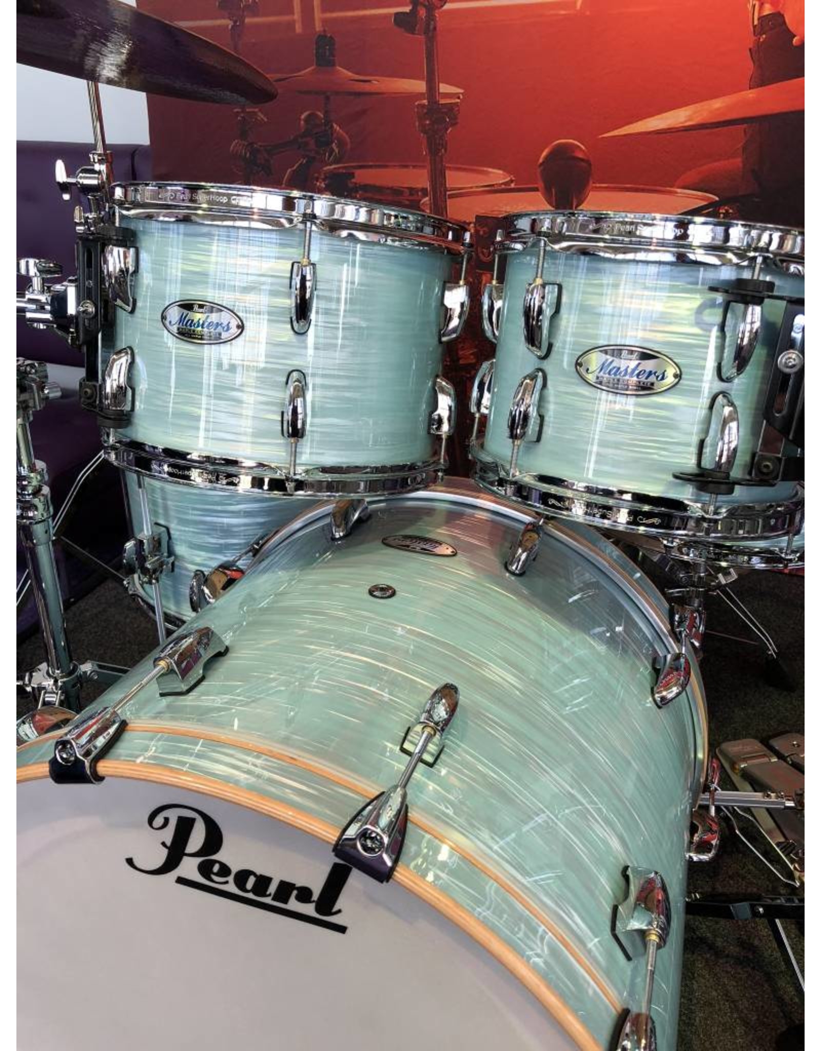 Pearl MCT925XEP/C414  drumstel 2218BX,1007T,1208T,1412F,1614F Ice Blue Oyster