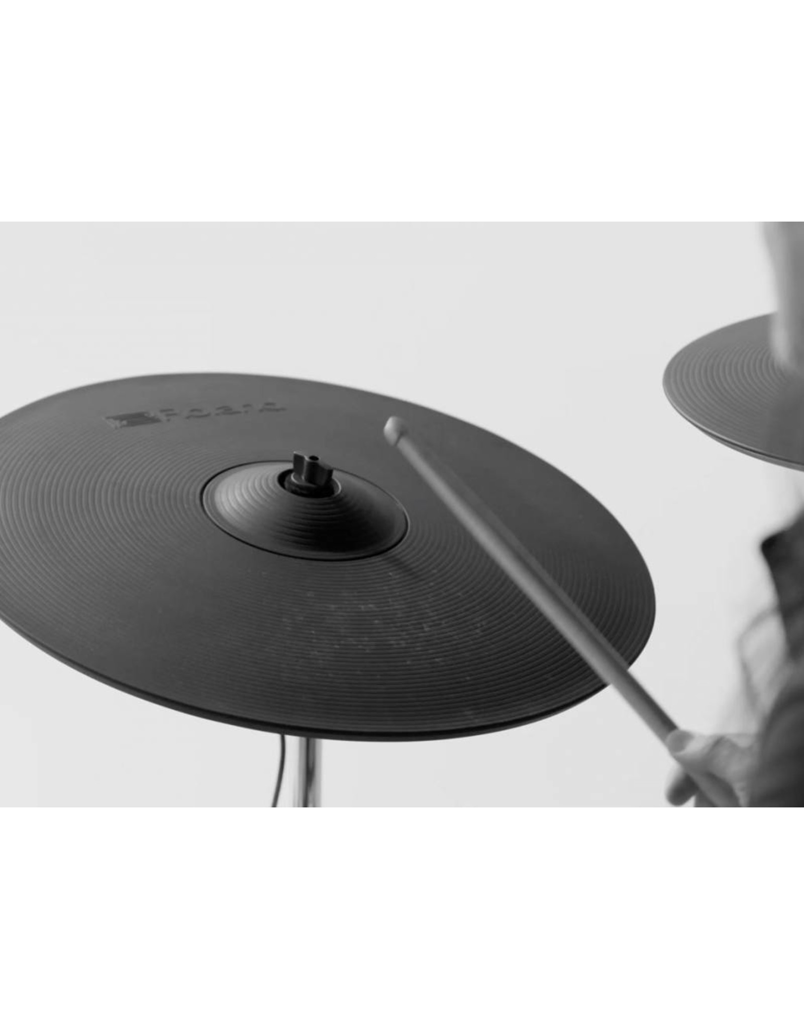 Roland  TD-50K-HYBRID TD50K incl. RT-30K & powerply mesh head