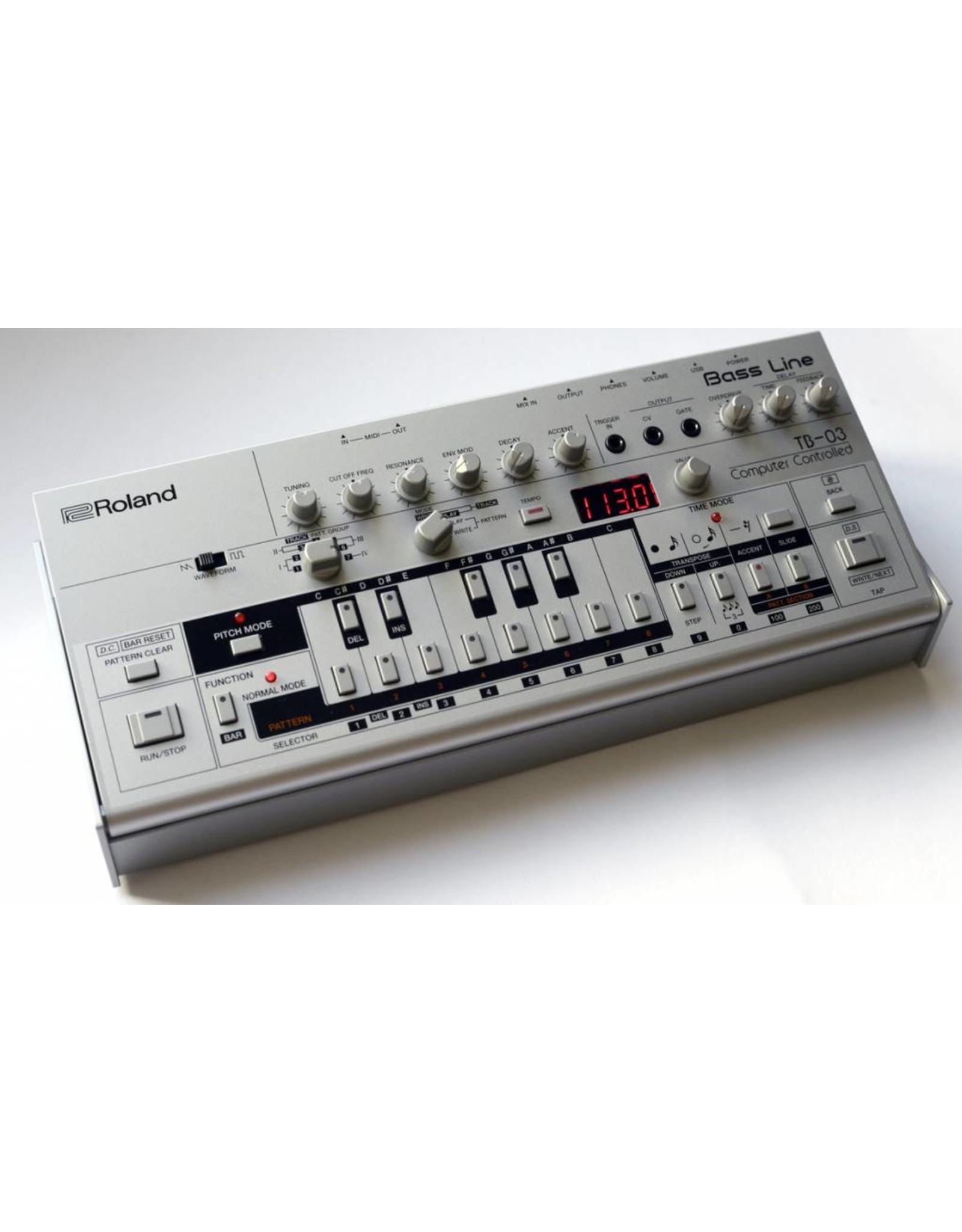 Roland TB-03 Bass Line Boutique synthesizer-module