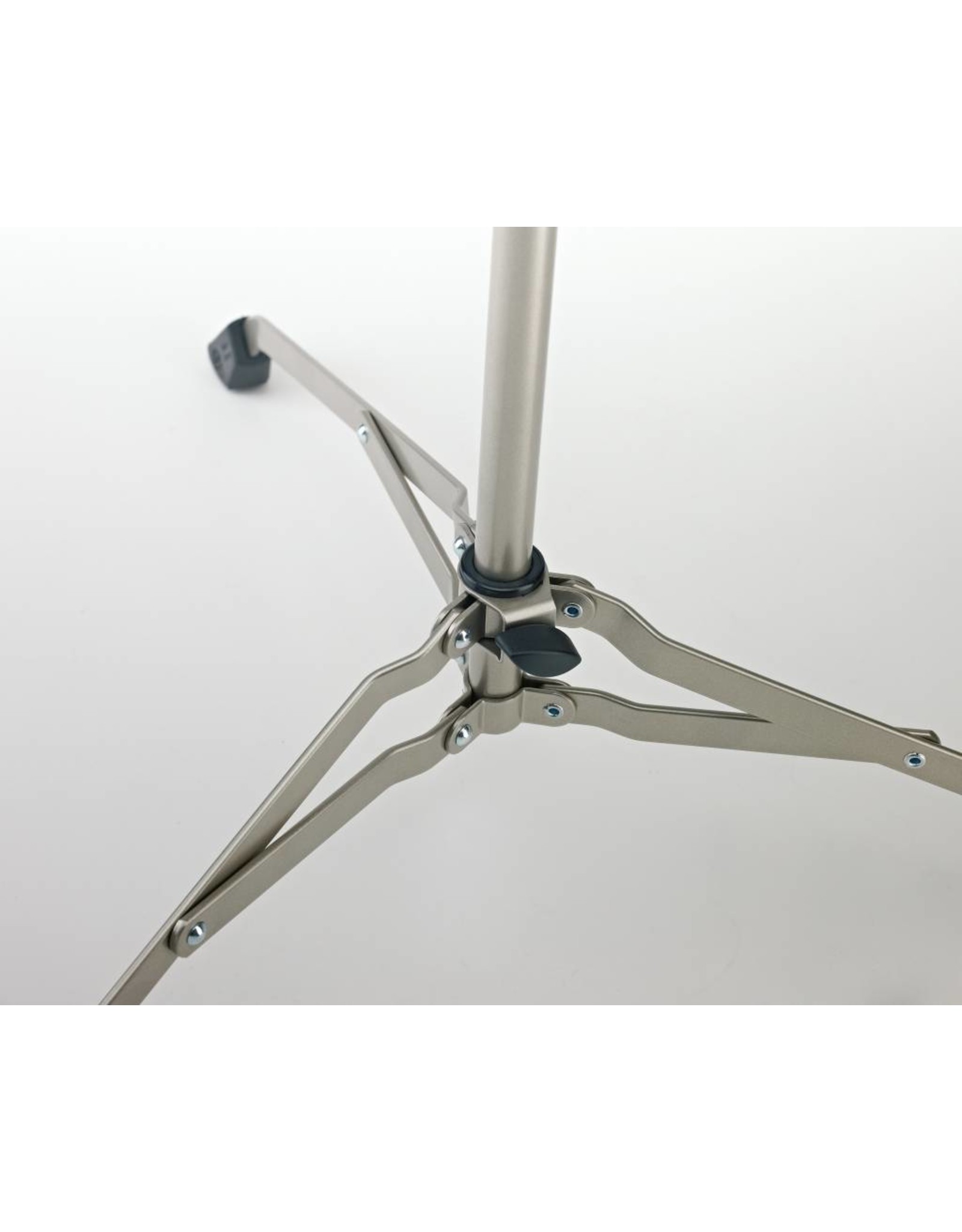 K&M K & M 107 nickel lectern foldable collapsible nickel 10700-000-11