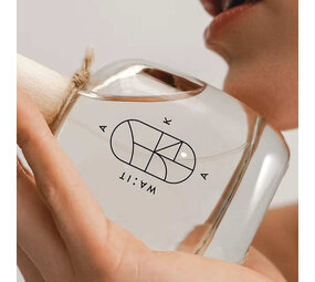 WA:IT AKA Eau de Parfum