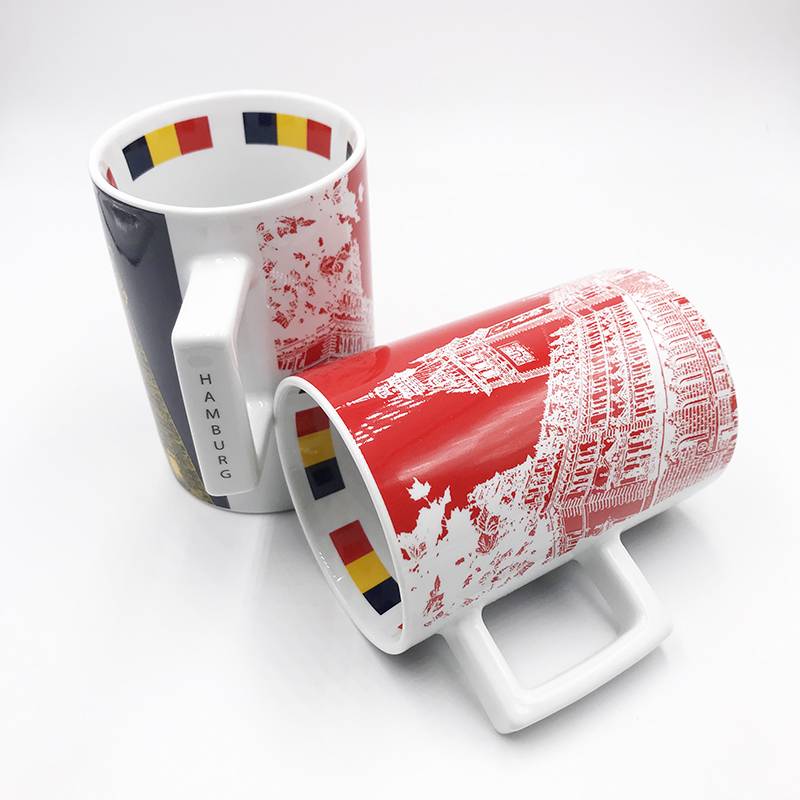 ART-DOMINO® BY SABINE WELZ HAMBURG CITY-MUG 09