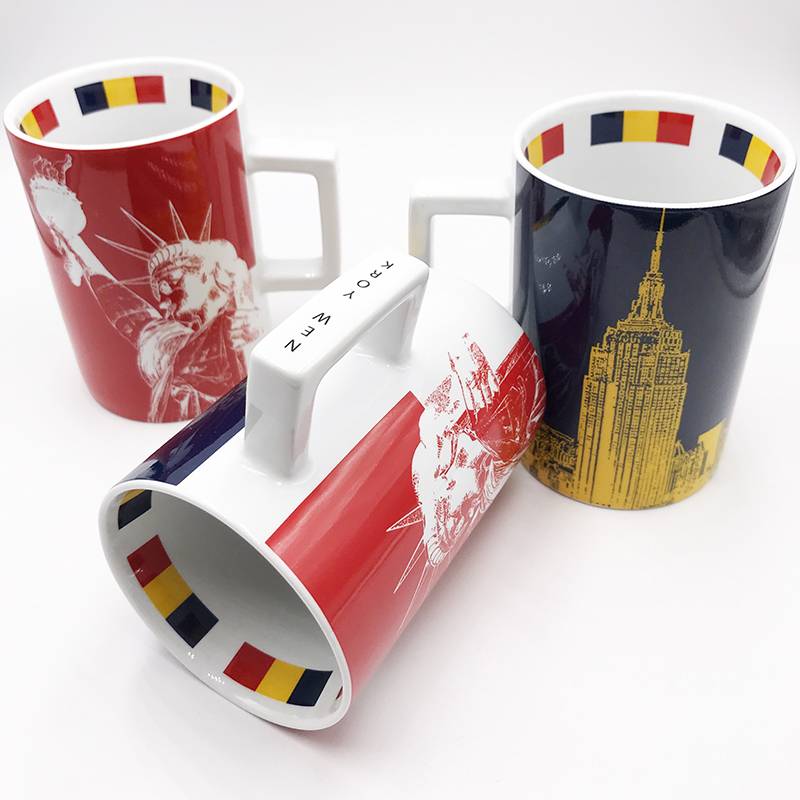 ART-DOMINO® BY SABINE WELZ NEW YORK - CITY-MUG 01