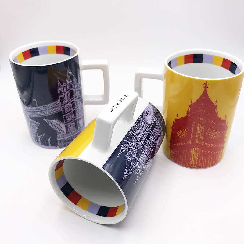 ART-DOMINO® BY SABINE WELZ CITY-MUG LONDON - 01