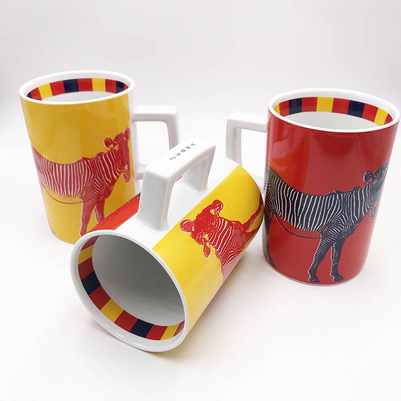 ART-DOMINO® BY SABINE WELZ ZEBRA ANIMAL-MUG 02