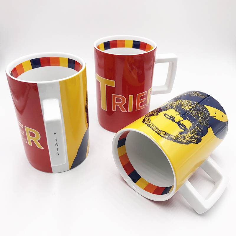 ART-DOMINO® BY SABINE WELZ TRIER CITY-MUG 01