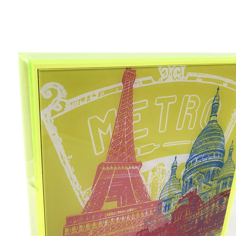 MAGNET-STORIES Paris - Collage - 01 + Frame