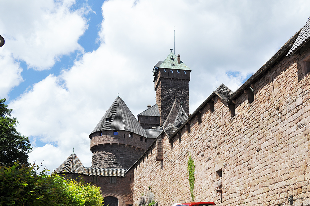 Sabine Welz im Chateau du Haut Koenigsbourg