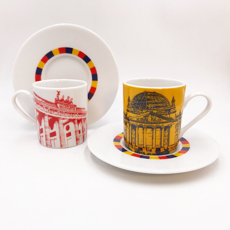 ART-DOMINO® BY SABINE WELZ Berlin Espresso cup 02 - Reichstag dome and Brandenburg Gate