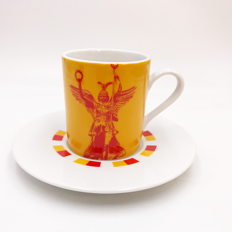 ART-DOMINO® BY SABINE WELZ Berlin Espresso mug 03 - Brandenburger Tor + Goldelse