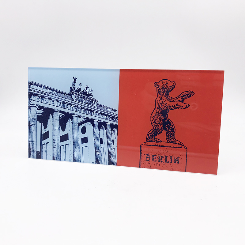 MAGNET-STORIES Berlin - Oberbaumbrücke + Ours Berlinois