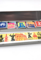 MAGNET-STORIES Chocolate with Berlin motifs in a metal tin