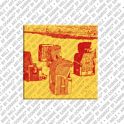 MAGNET-STORIES Rügen - Beach chairs on the beach in Binz