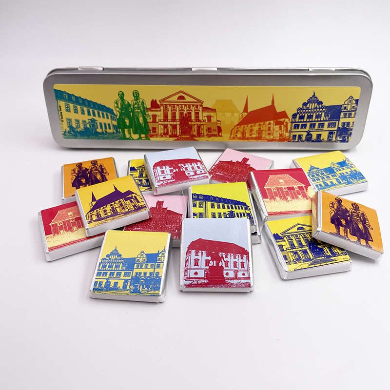 ART-DOMINO® BY SABINE WELZ Chocolate with Weimar motifs in a metal tin