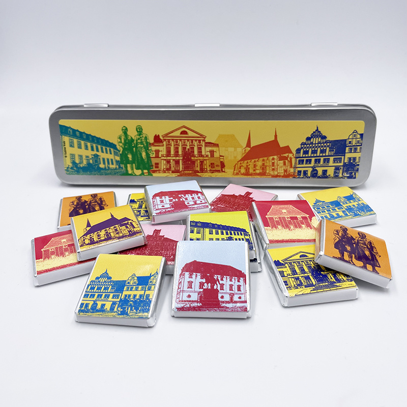 ART-DOMINO® BY SABINE WELZ Chocolate with Weimar motifs in a metal tin