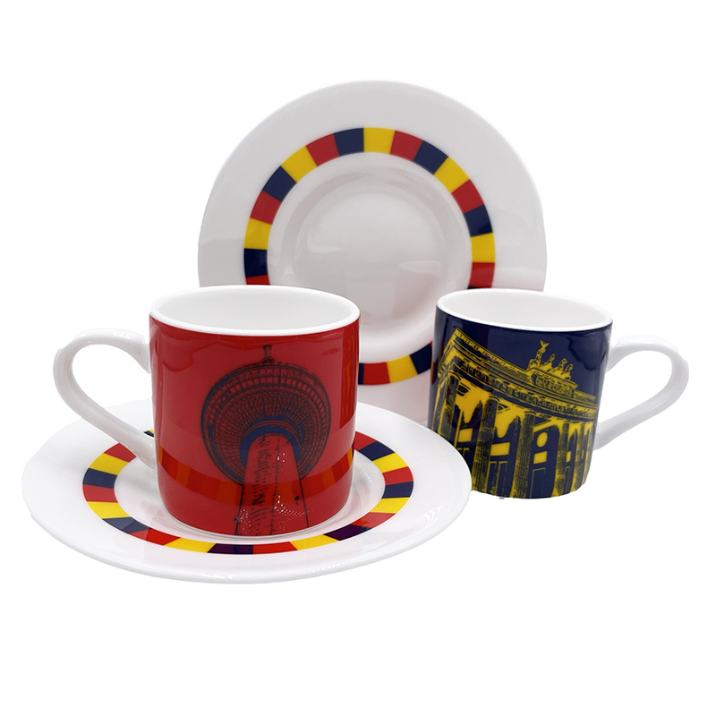 ART-DOMINO® BY SABINE WELZ Berlin Espressotasse 04 - Brandenburger Tor + Fernsehturm