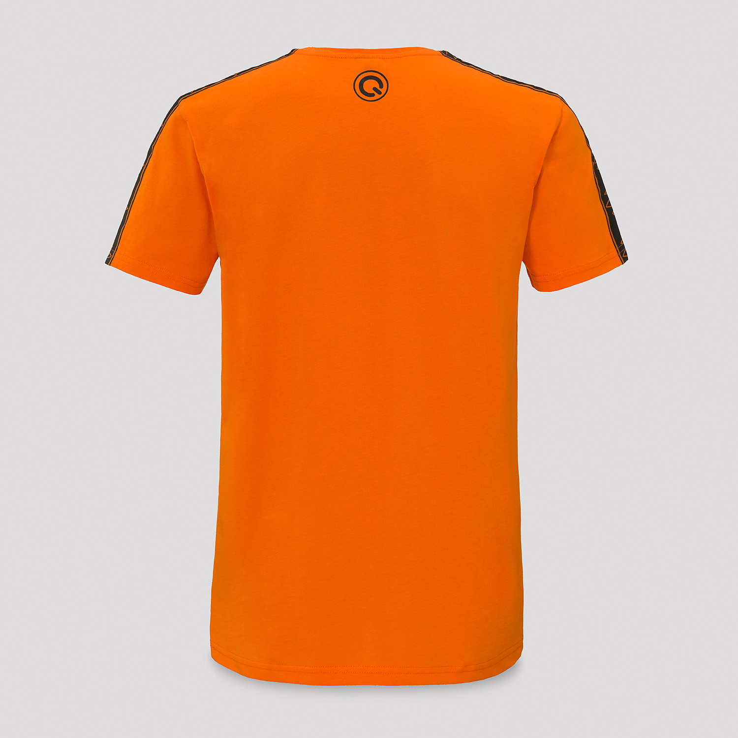 Оранжевая футболка. Orange t Shirt. Апельсин t-Shirt. Оранжевая т. Оранжевая футболка с человечками.