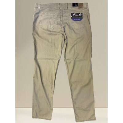 Pioneer Broek 16010/5540/5314 maat 28