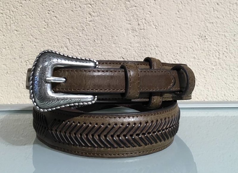 Nocona Belt Company Brauner schmaler Ledergürtel mit gewebten Details