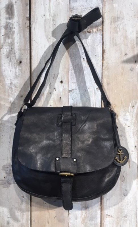 Harbour 2nd Black leather bag  with flap