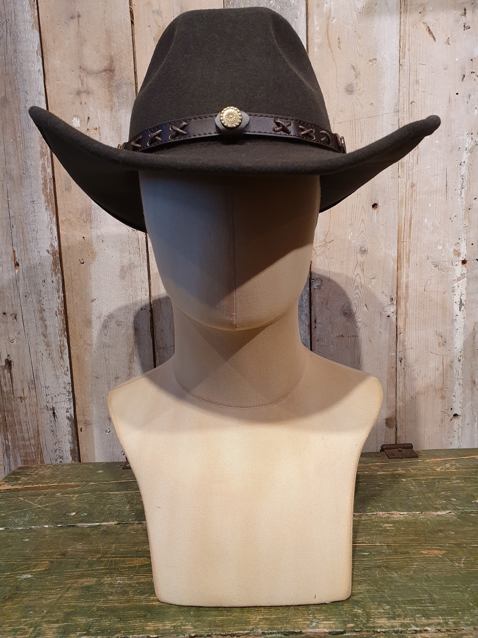 Mål Indgang til stede Darkbrown woolen western hat |Twister | water repellent and crushable