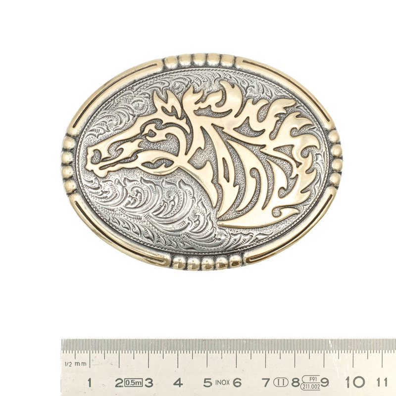 Crumrine Ovale Metallschnalle mit goldfarbenem Pferdekopf