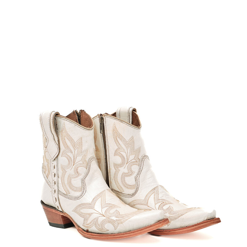 Circle G by Corral Blanca ankle boots