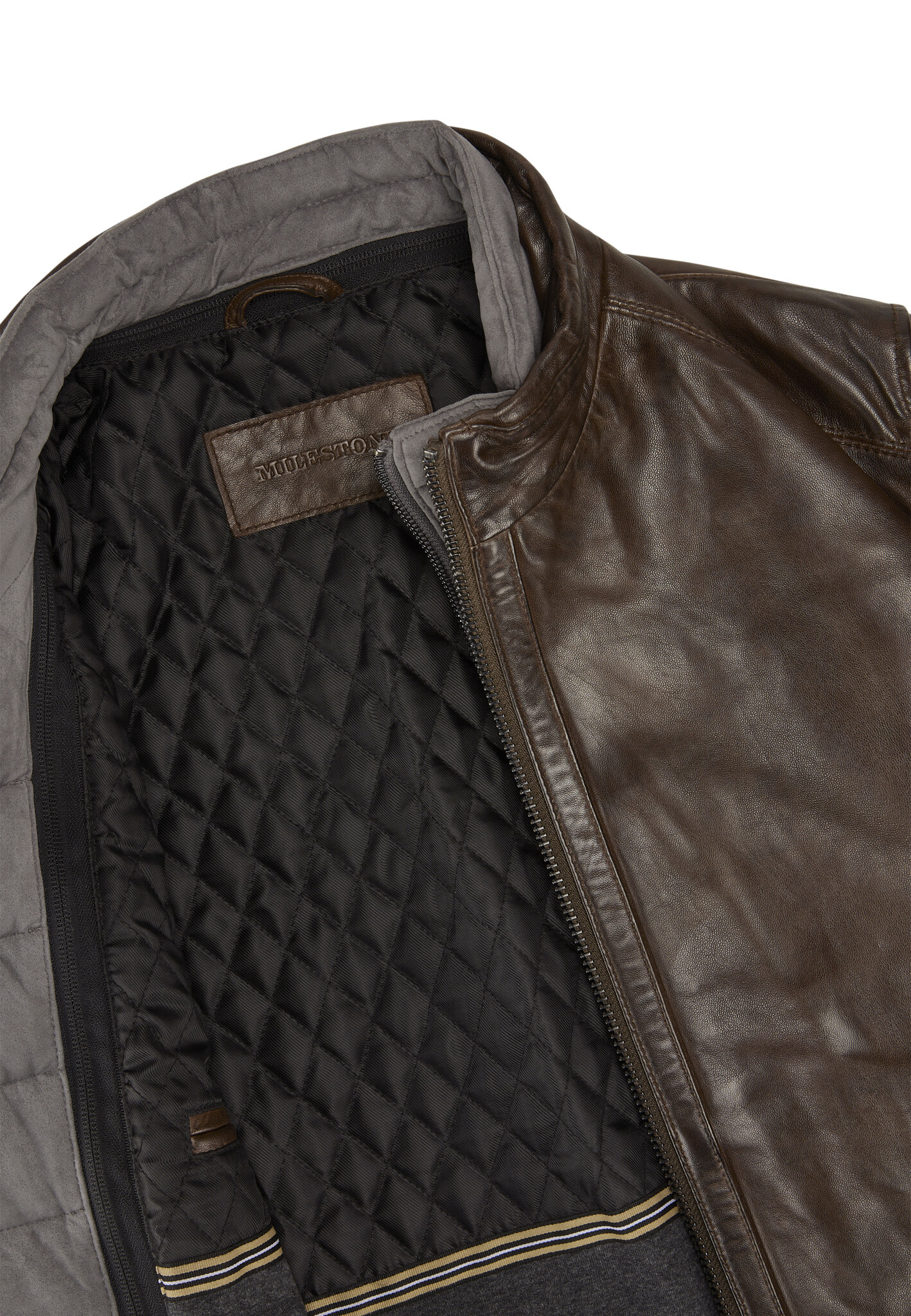 Milestone Barney jack bruin