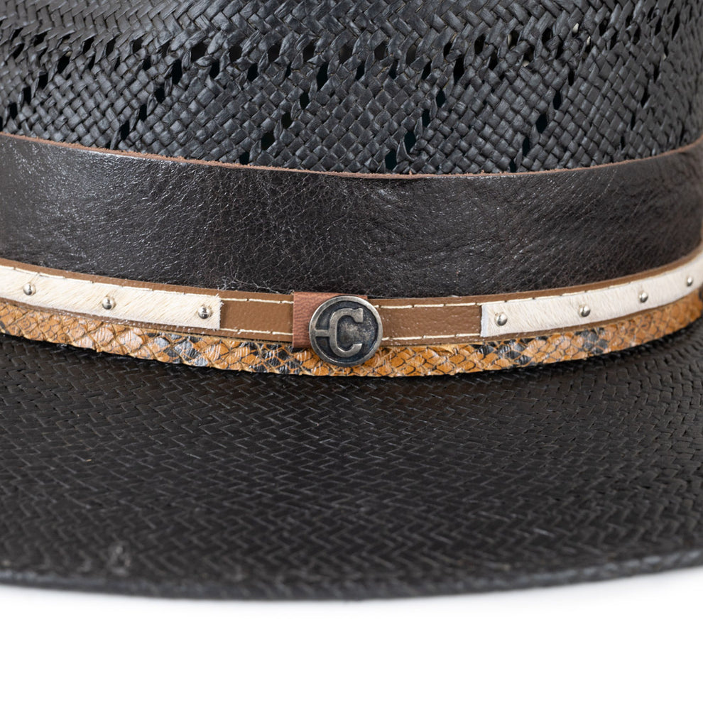 Corral  Rebel strohoed black