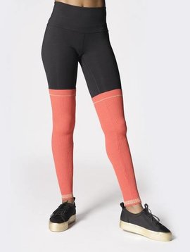 42|54 Rebellion tights