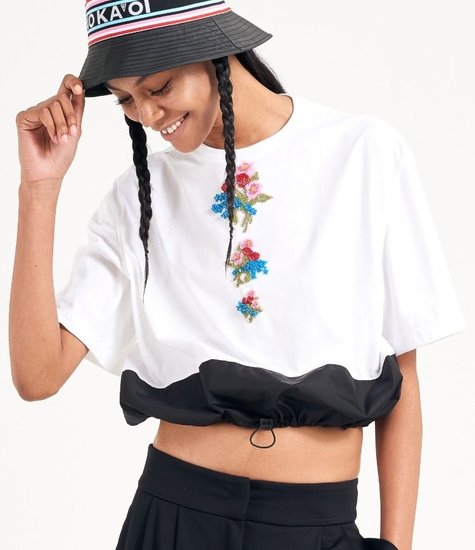 NO KA'OI Gentle rose top with embroidery