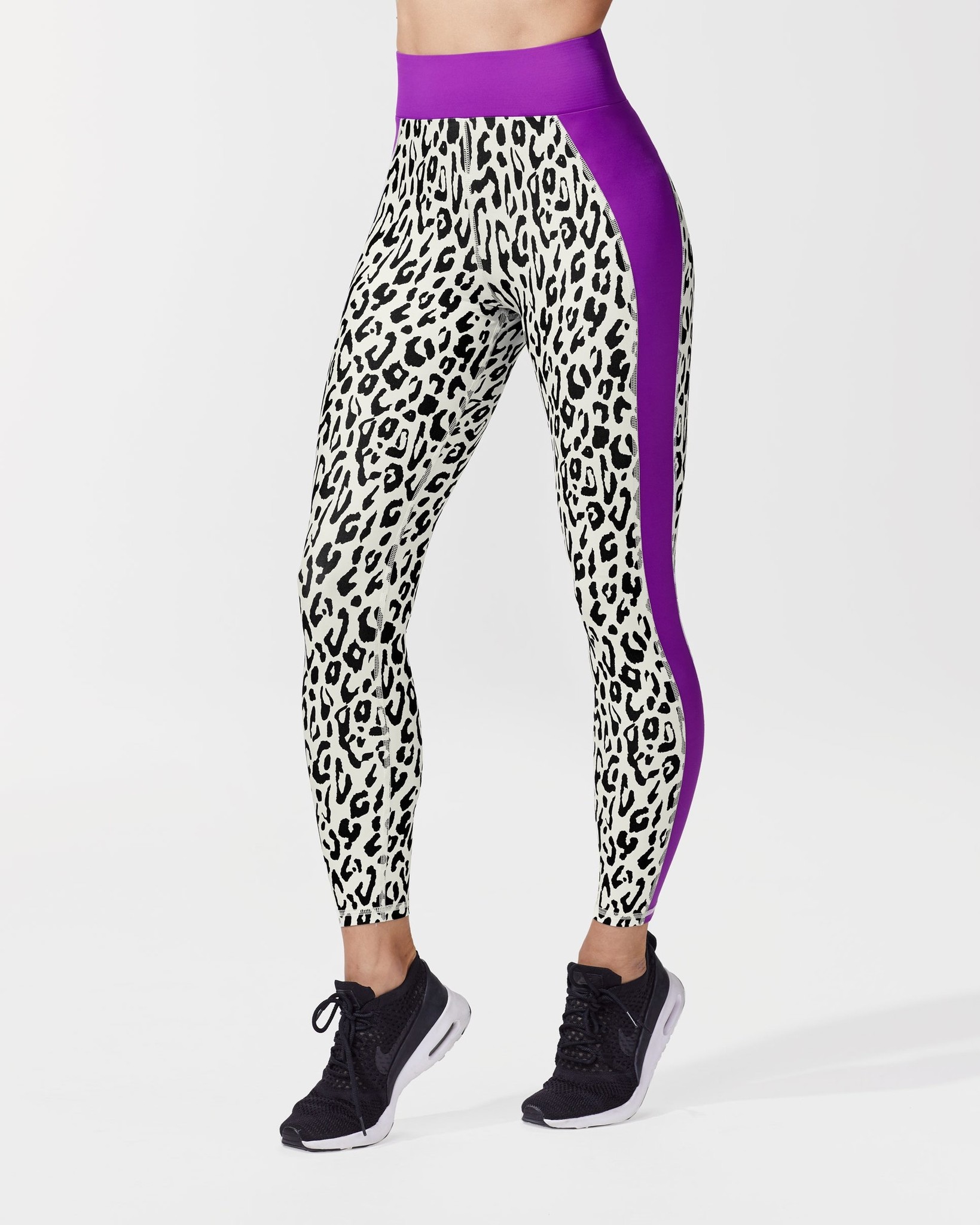 Michi Polaris Leopard Print Legging Ivory Moonstone STELLASSTYLE