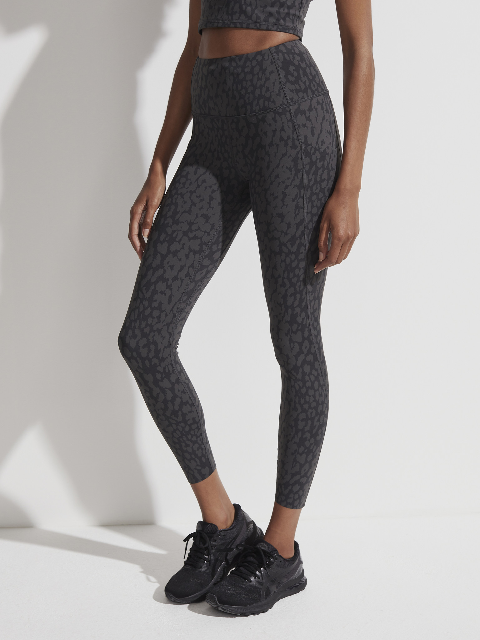 Varley Let's Go Running Legging - Shadow Animal – Curated for Sport