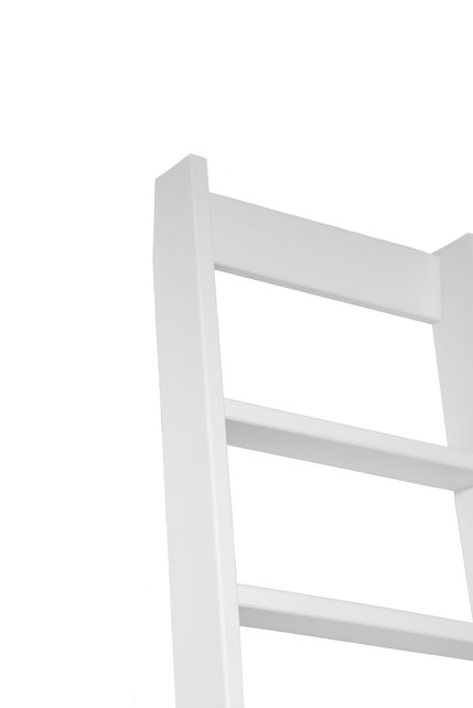 Raumsparende Dachbodentreppe  Weiße