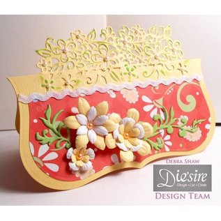 Die'sire cutting and embossing templates: Border with flowers