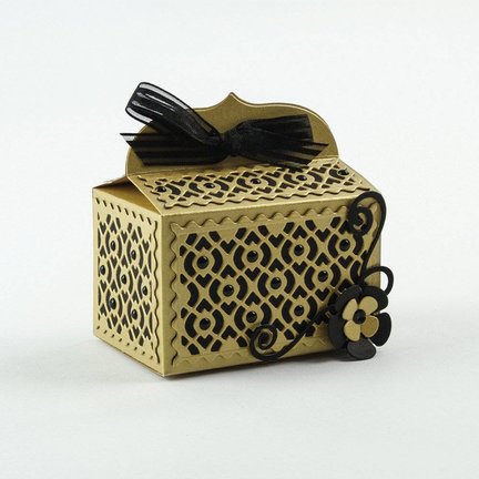 design della scatola con accessori