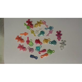 Embellishments / Verzierungen 25 acrylic pendant, theme baby in various color