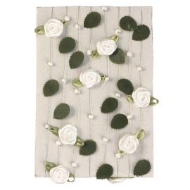 Embellishments / Verzierungen Rose garland with leaves + pearl white
