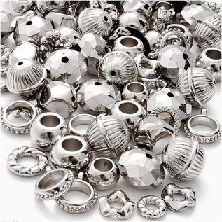 Embellishments / Verzierungen 12 metallised, silver colored rings, charms, pearls