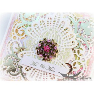 Spellbinders und Rayher Coupe et embossage: Isadora Bibelots Gravé Die Capacités Shape