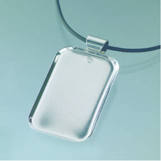 Embellishments / Verzierungen Collier rectangulaire avec bande d'ornementation, 32 x 50 mm, argent