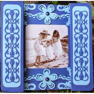 Punching and embossing template: Border franse lelie