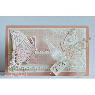 Marianne Design Coupe et Gaufrage Modèle + timbres: papillons